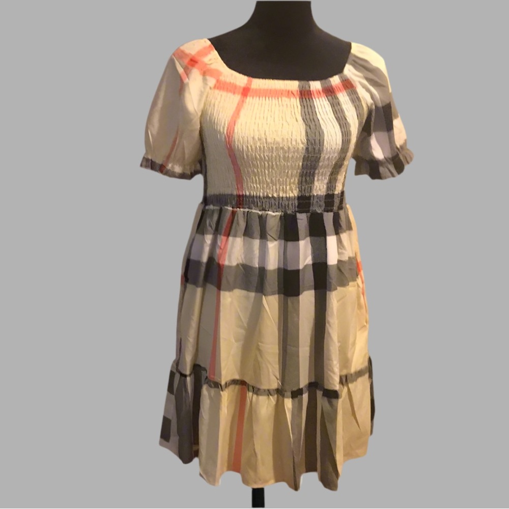Cute dress fashion style size small/ medium NWT